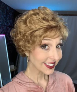 Alternative view of Lily