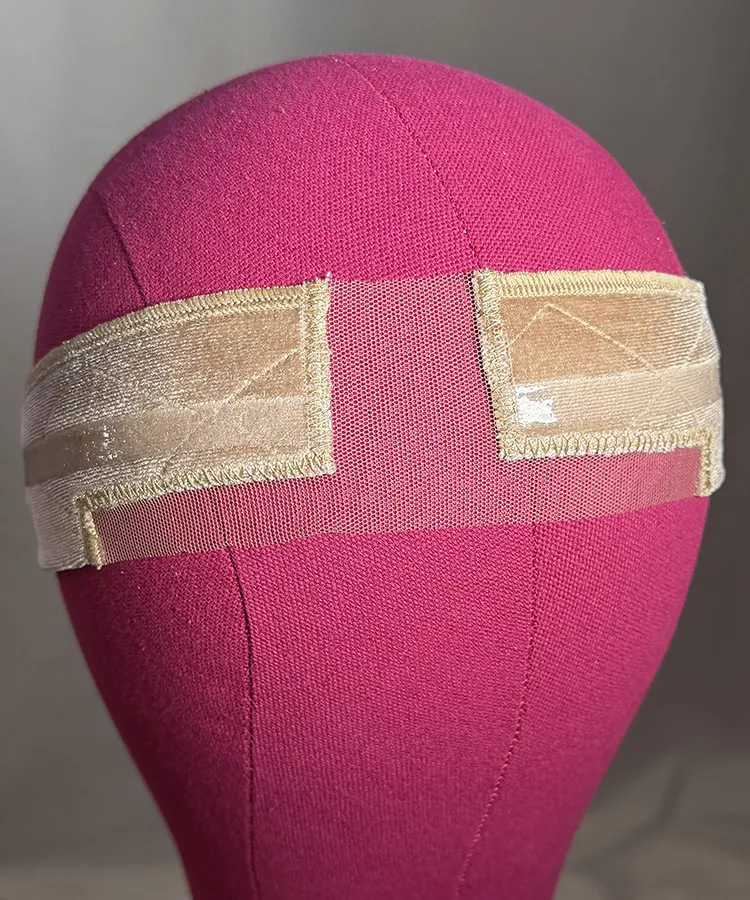 The Glameleon Grip with Silicone Strip Velcro Closure Beige