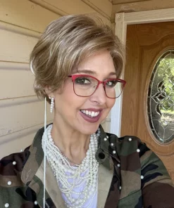 Alternative view of Bethany in Strawberry Swirl