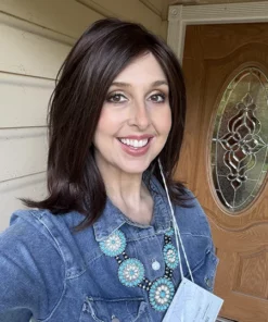 Alternative view of Harlee in Red Brown